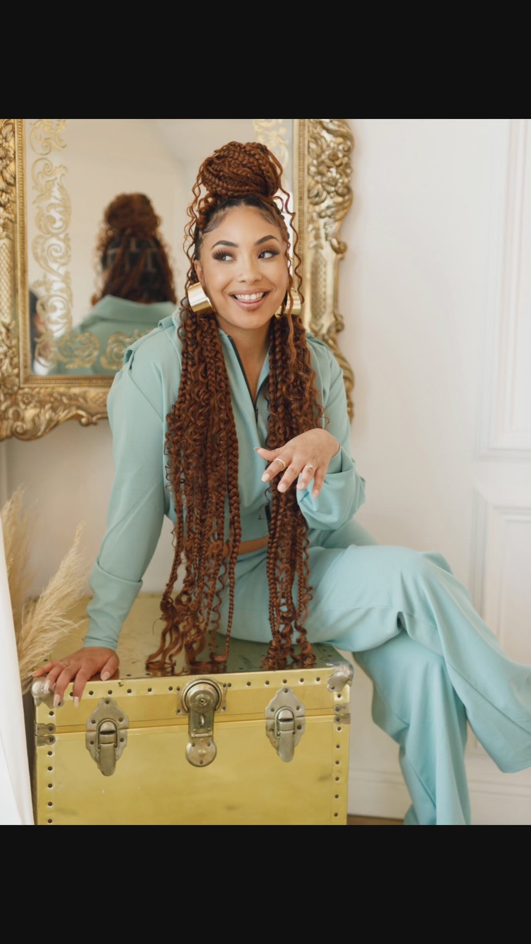 Load video: #30 Spice (Reddish Brown) | Non-Toxic Synthetic Braiding Hair